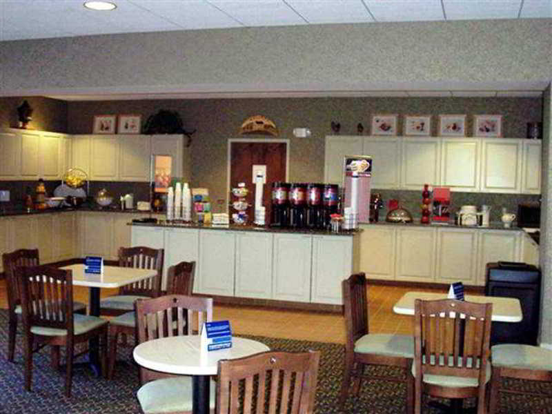 Hampton Inn Bloomsburg Restaurant photo